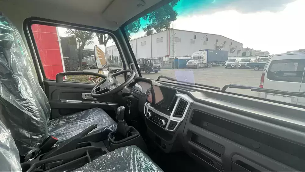 Nội thất xe Tera190SL Plus tiện nghi và thoải mái